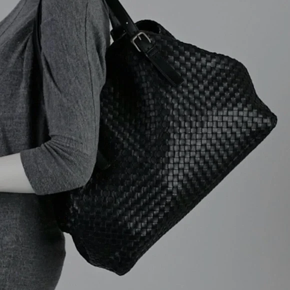 Bottega Veneta Large A-Shape Woven Intrecciato Black Tote Handbag - Picture 10 of 14